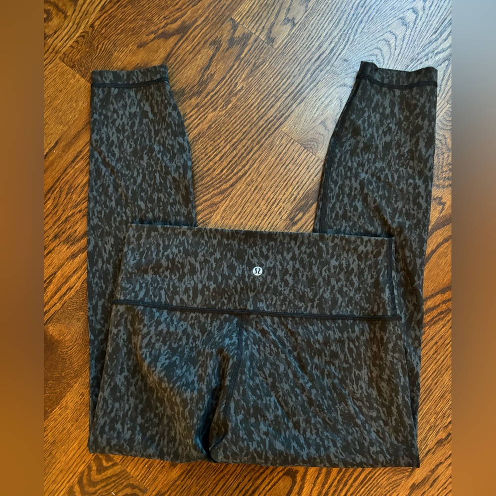 Lululemon wunder train